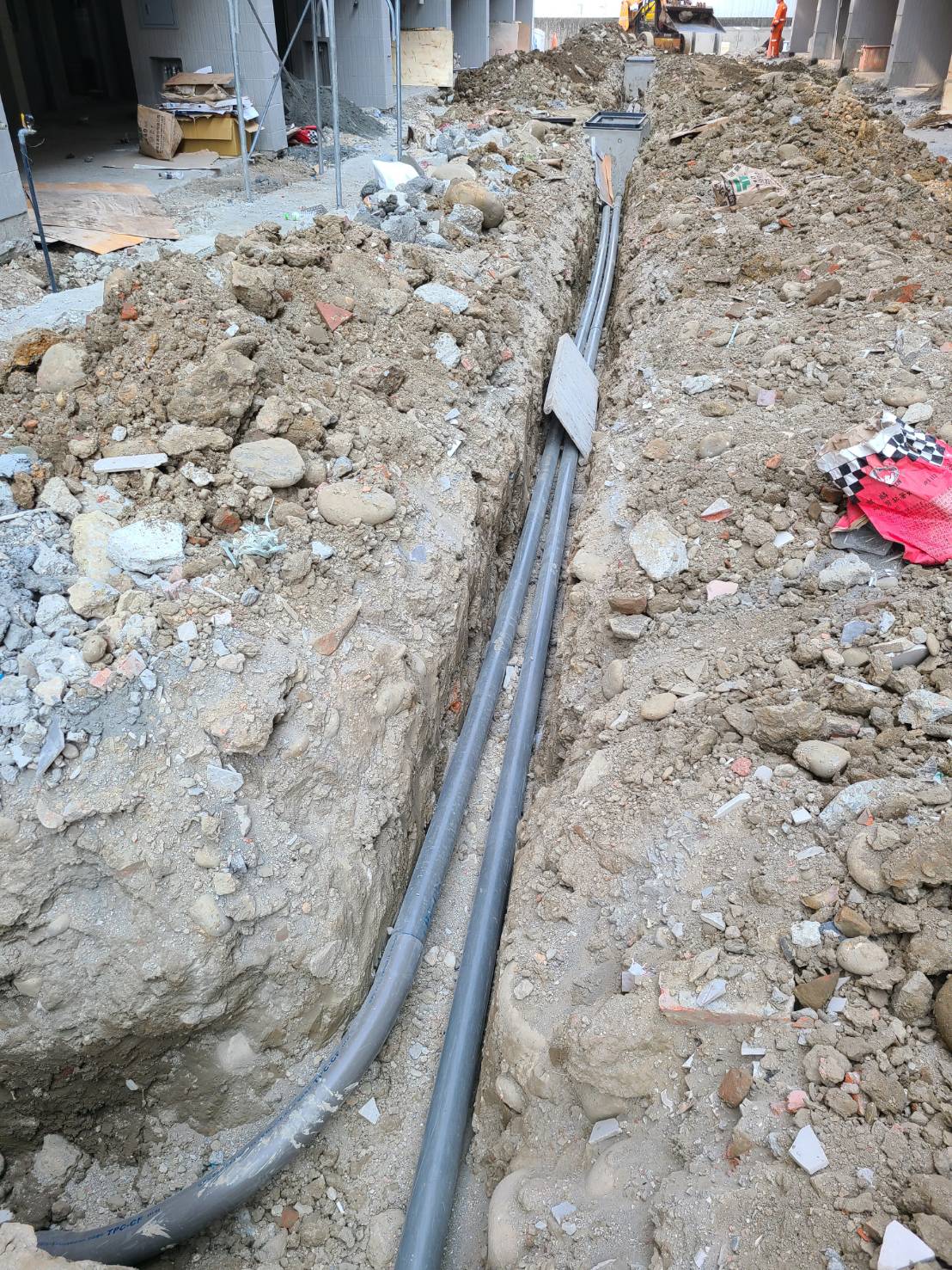 台中神岡新建住宅自備管路_電力_.jpg